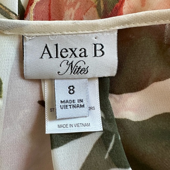 Alexa B Nites Maxi Floral Dress - Picture 8 of 9